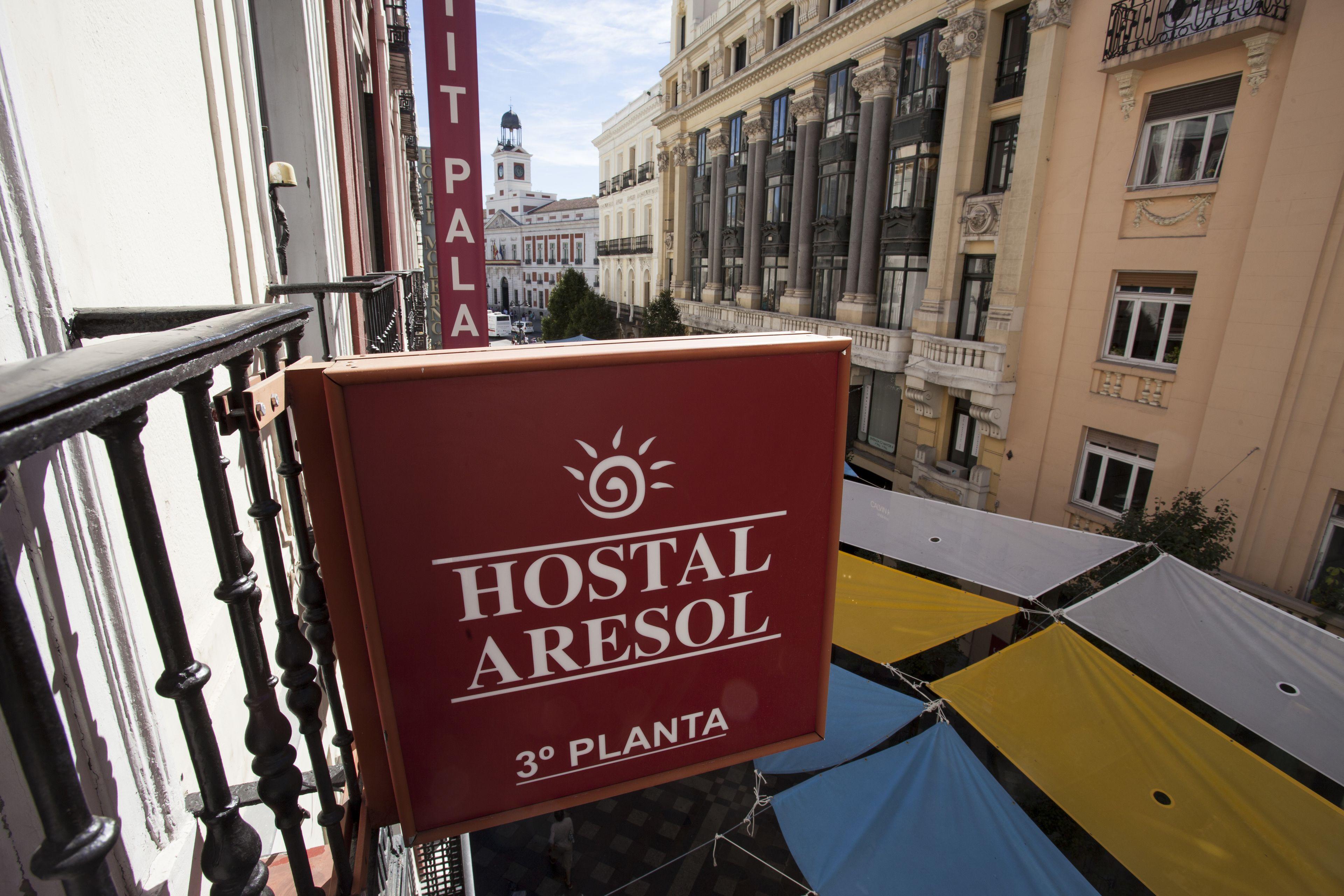 Hostal Aresol — Photos 1